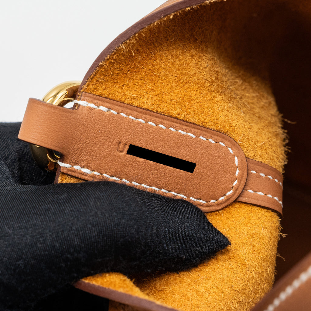 HERMES IN-THE-LOOP 18 Bag CLEMENCE GOLD GHW