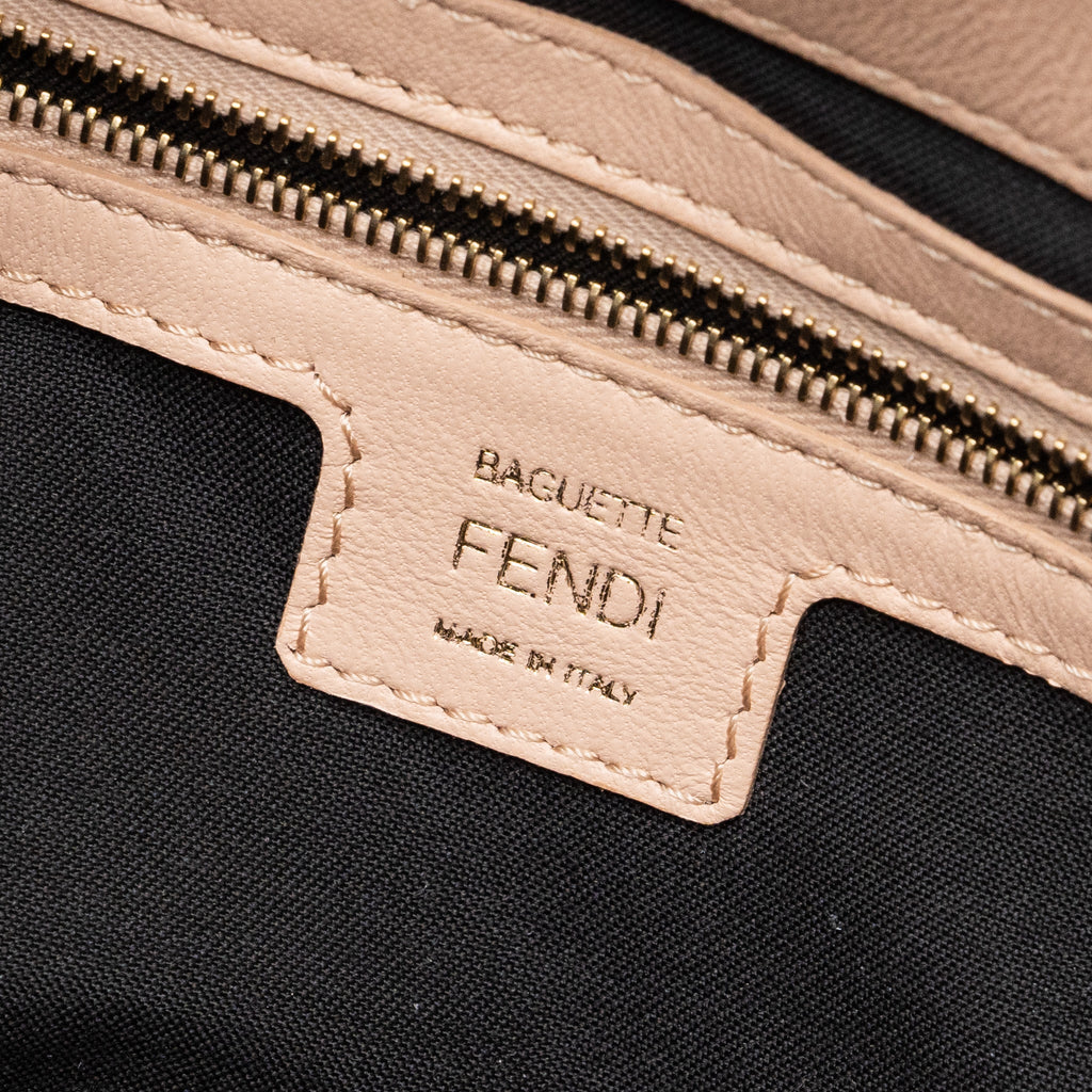 FENDI BAGUETTE BAG LAMBSKIN LIGHT PINK GHW