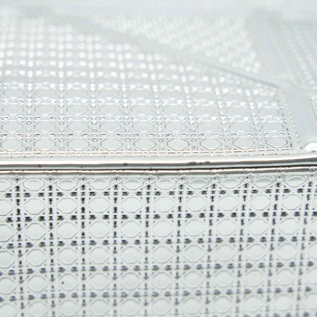DIOR MEDIUM DIORMA METALLIC SILVER WITH SHW