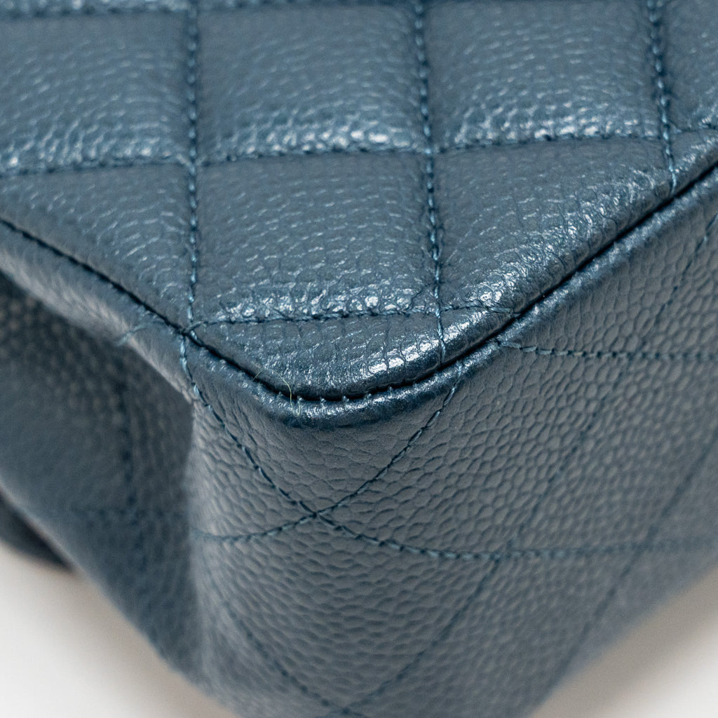 CHANEL MEDIUM CLASSIC DOUBLE FLAP BAG CAVIAR METALLIC DARK BLUE SHW
