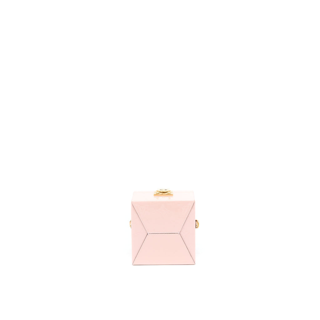 LOUIS VUITTON BLEECKER BOX BAG VERNIS PINK GHW