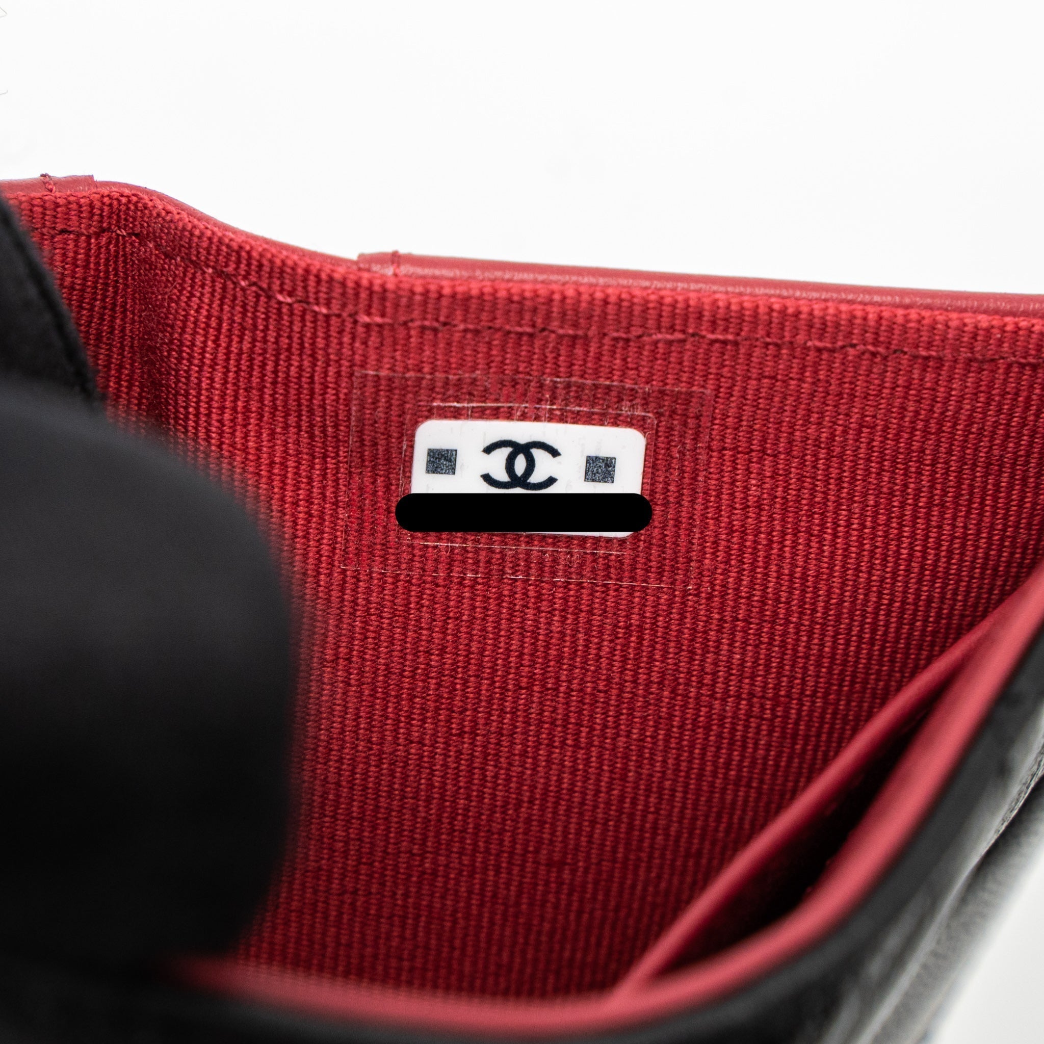 CHANEL 19 FLAP COMPACT WALLET LAMBSKIN BLACK GHW (MICROCHIP)