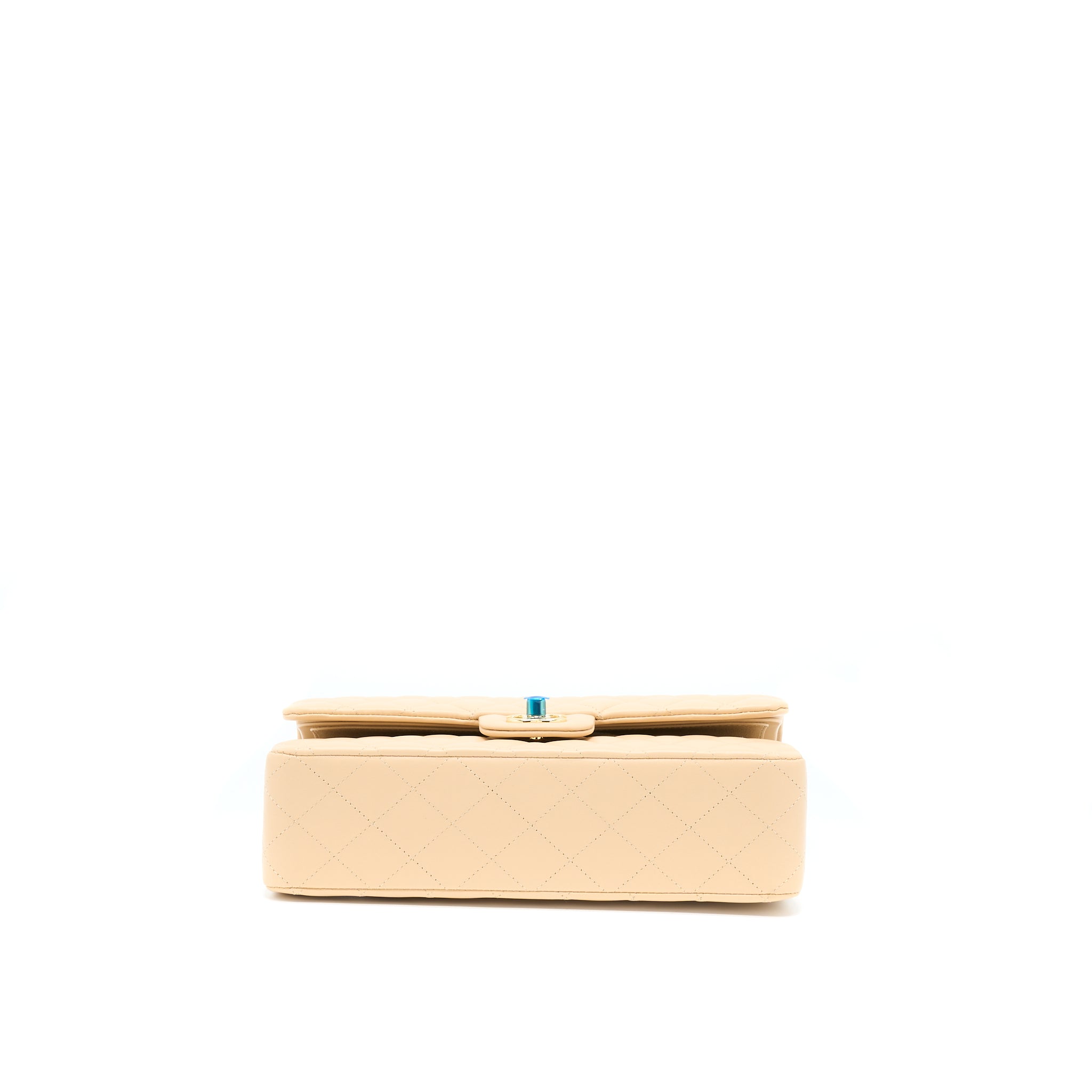 CHANEL MEDIUM CLASSIC FLAP BAG LAMBSKIN BEIGE LGHW (MICROCHIP)