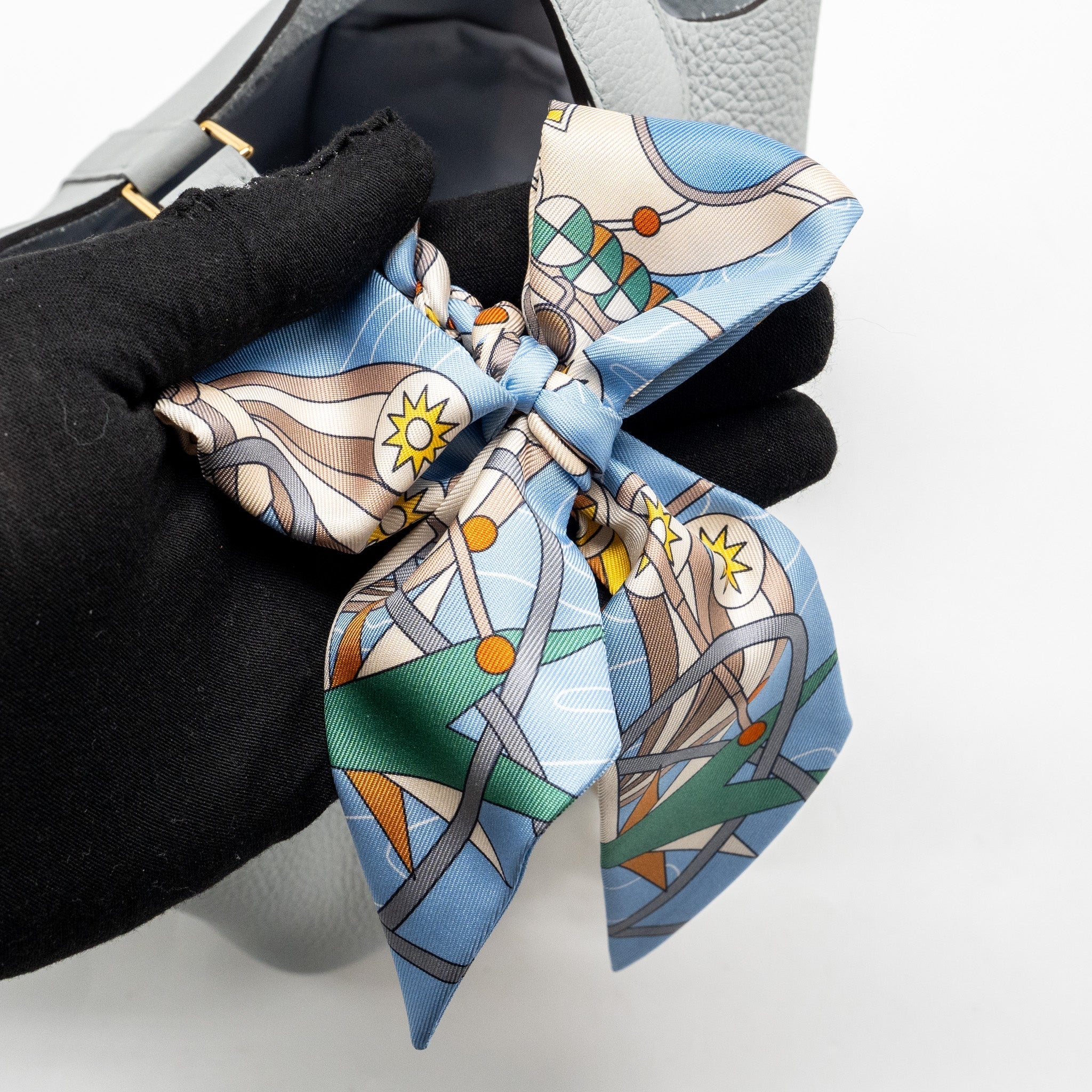 HERMES PICOTIN 18 CLEMENCE BLUE PALE GHW