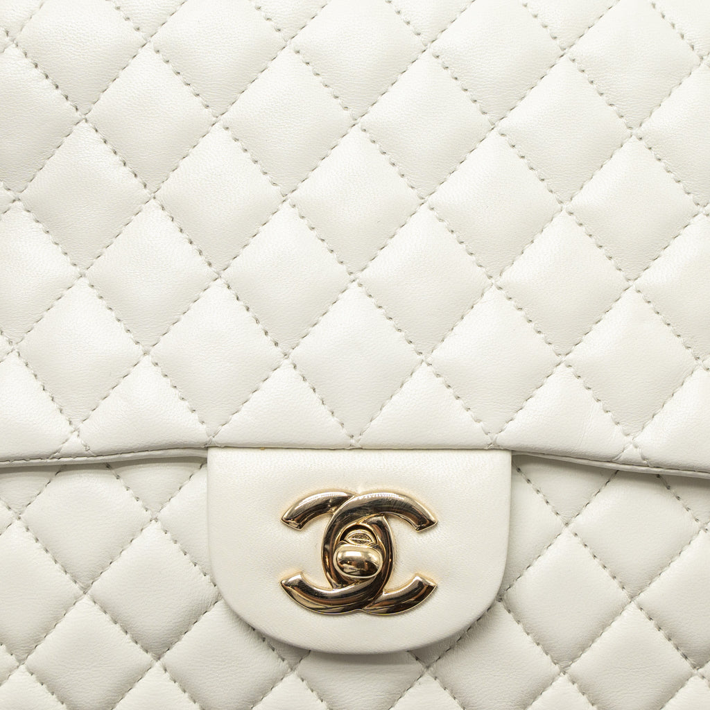 CHANEL QUILTED FLAP BAG WITH HEART CHARM LAMBSKIN WHITE LGHW
