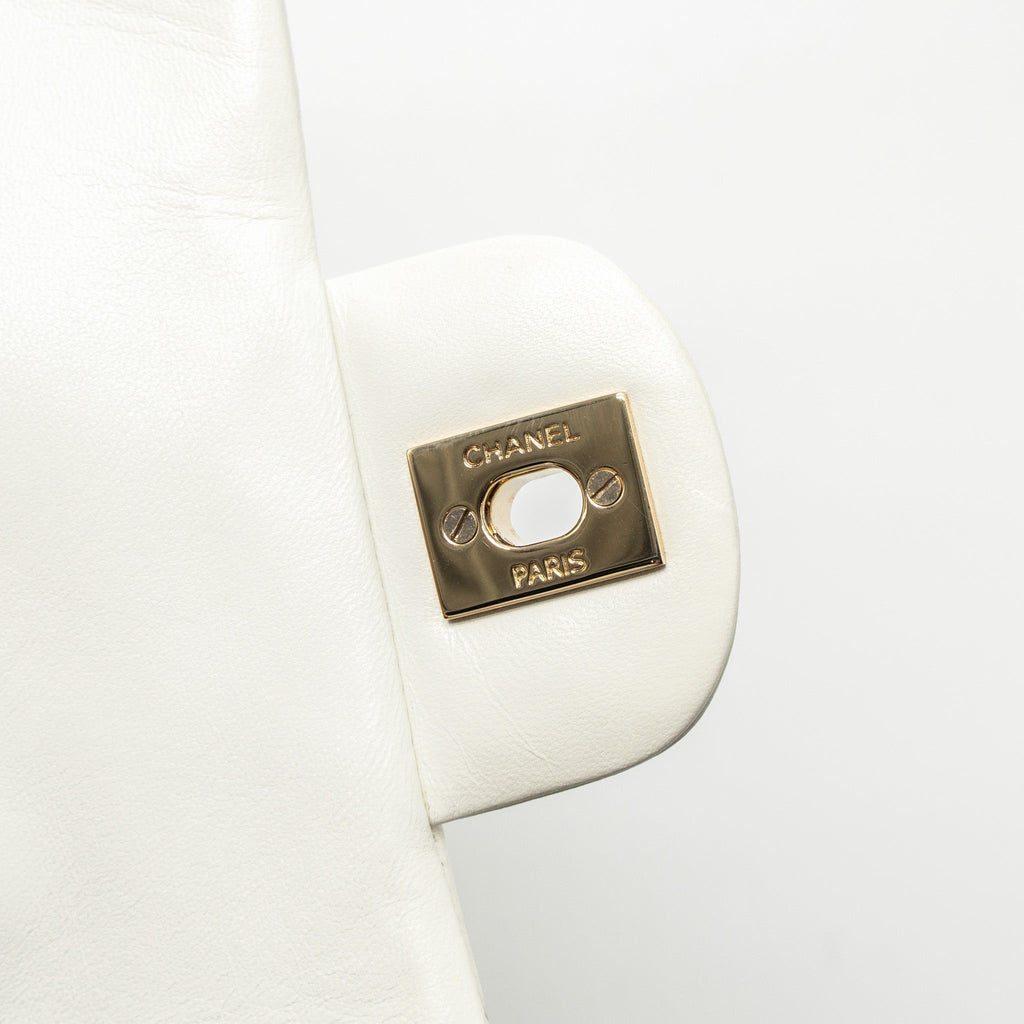 CHANEL QUILTED FLAP BAG WITH HEART CHARM LAMBSKIN WHITE LGHW