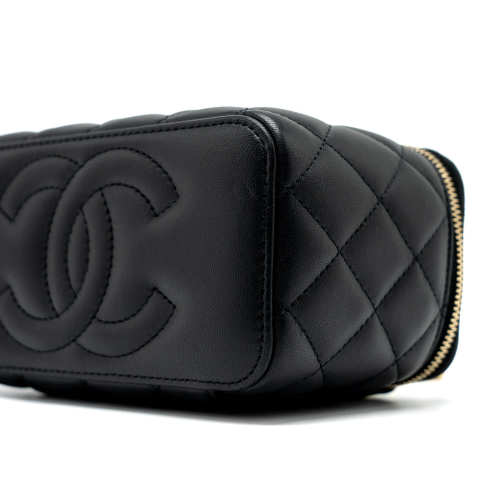 CHANEL PEARL CRUSH LONG VANITY WITH CHAIN LAMBSKIN BLACK GHW (MICROCHIP)