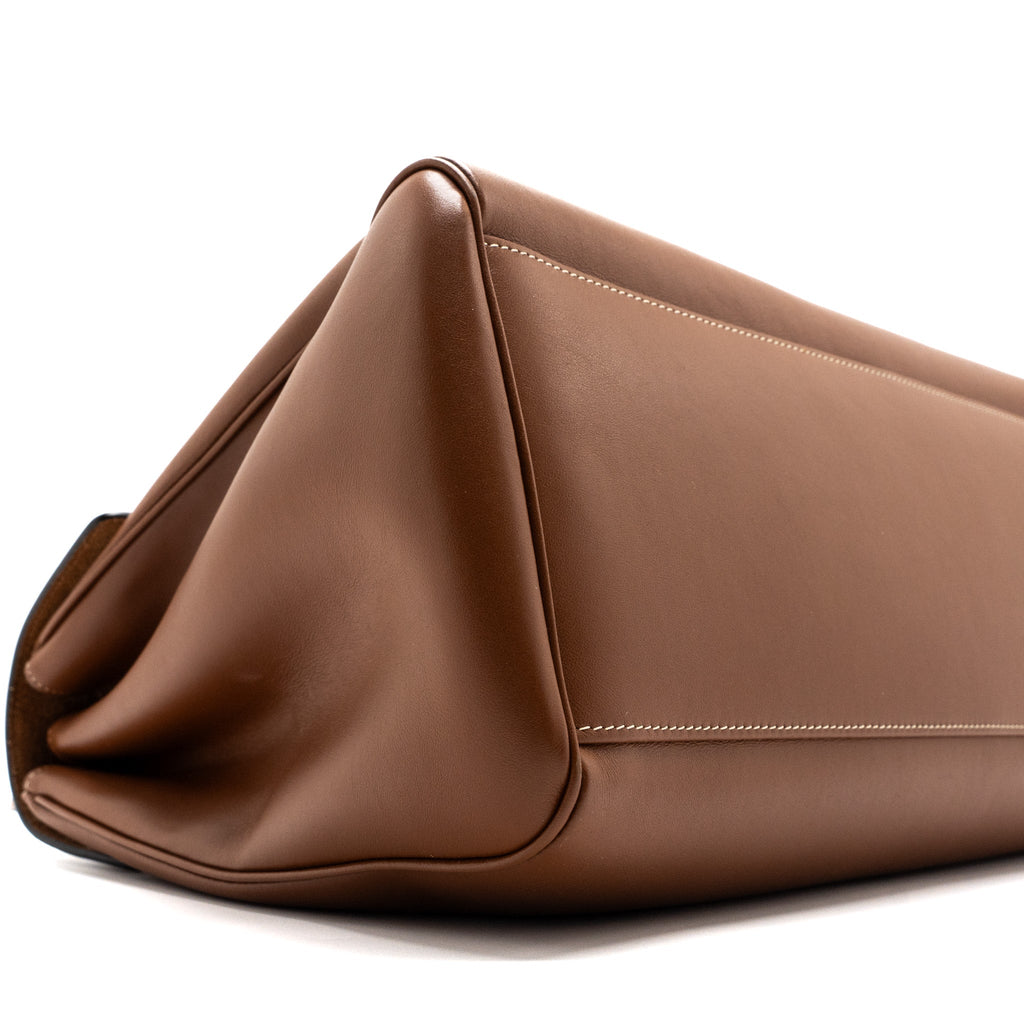 CELINE LARGE SOFT 16 BAG SMOOTH CALFSKIN TAN GHW