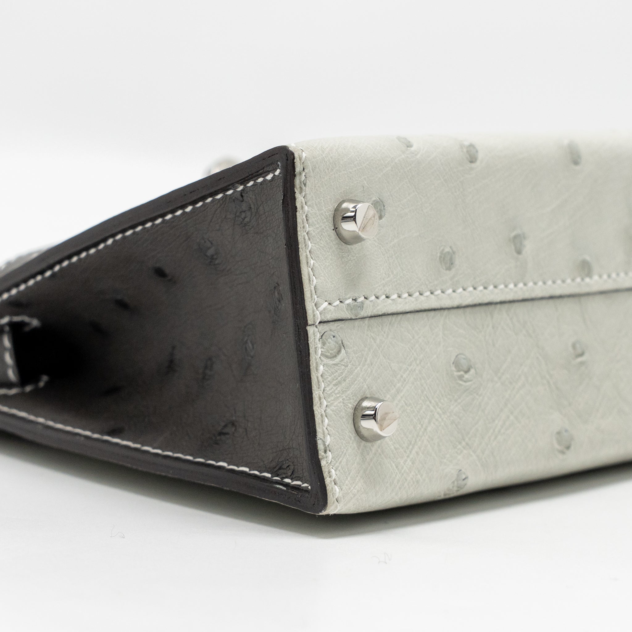 HERMES MINI KELLY II SPECIAL ORDER OSTRICH GRIS PERLE / GRAPHITE SHW