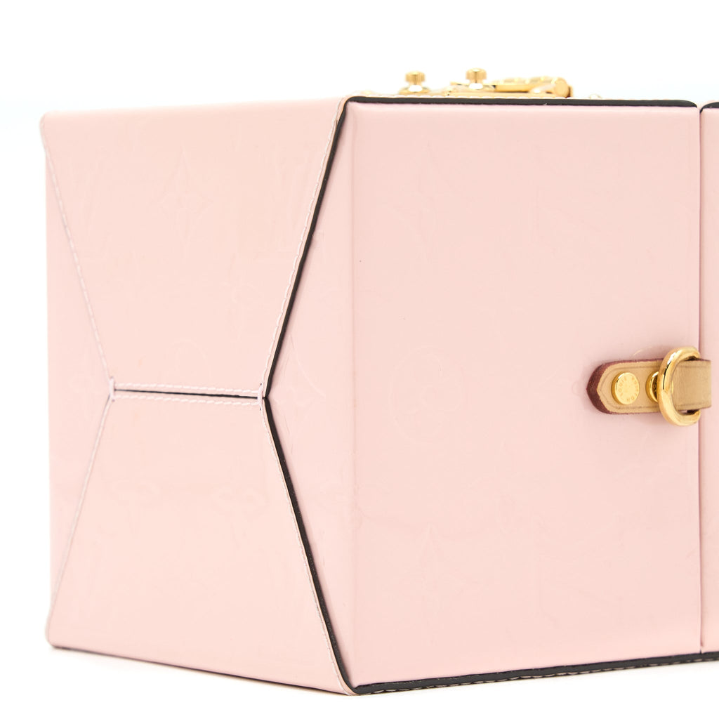 LOUIS VUITTON BLEECKER BOX BAG VERNIS PINK GHW