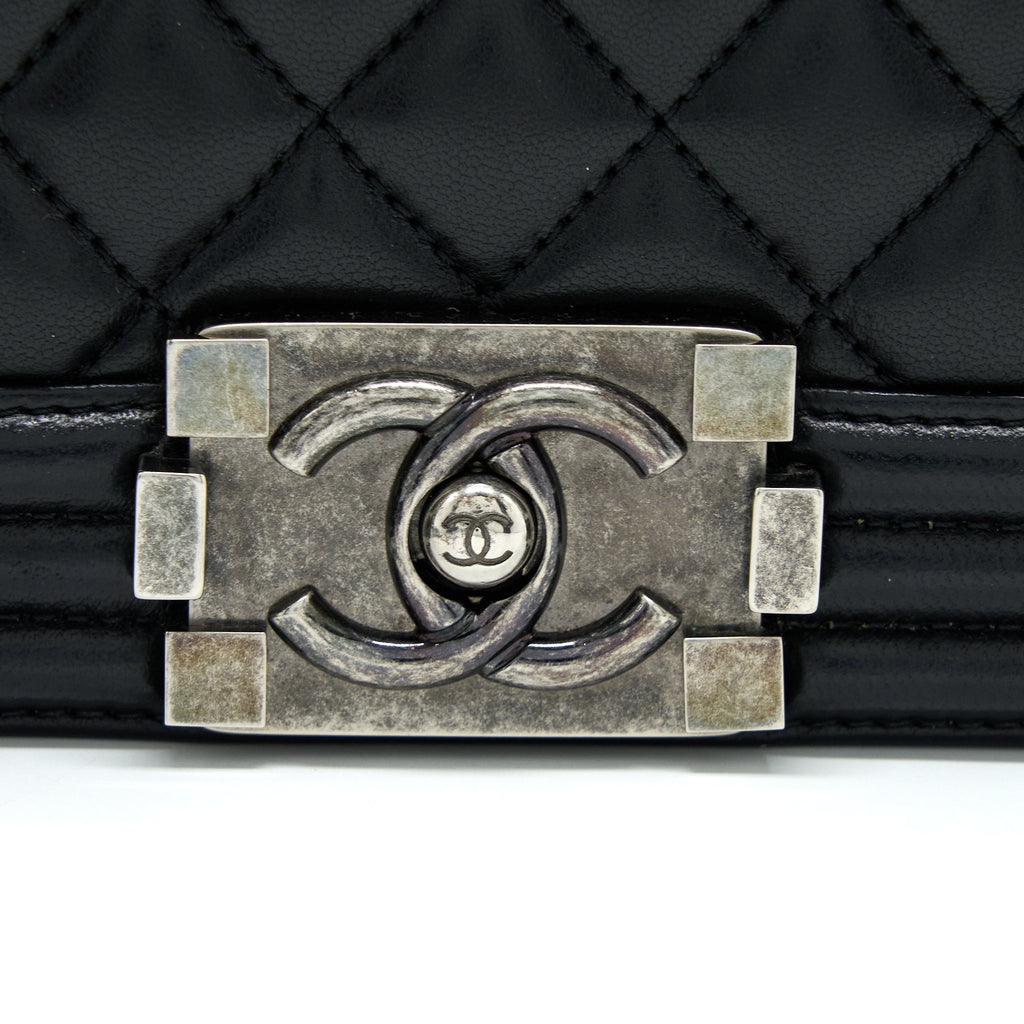 CHANEL MEDIUM BOY BAG LAMBSKIN BLACK RUTHENIUM SHW