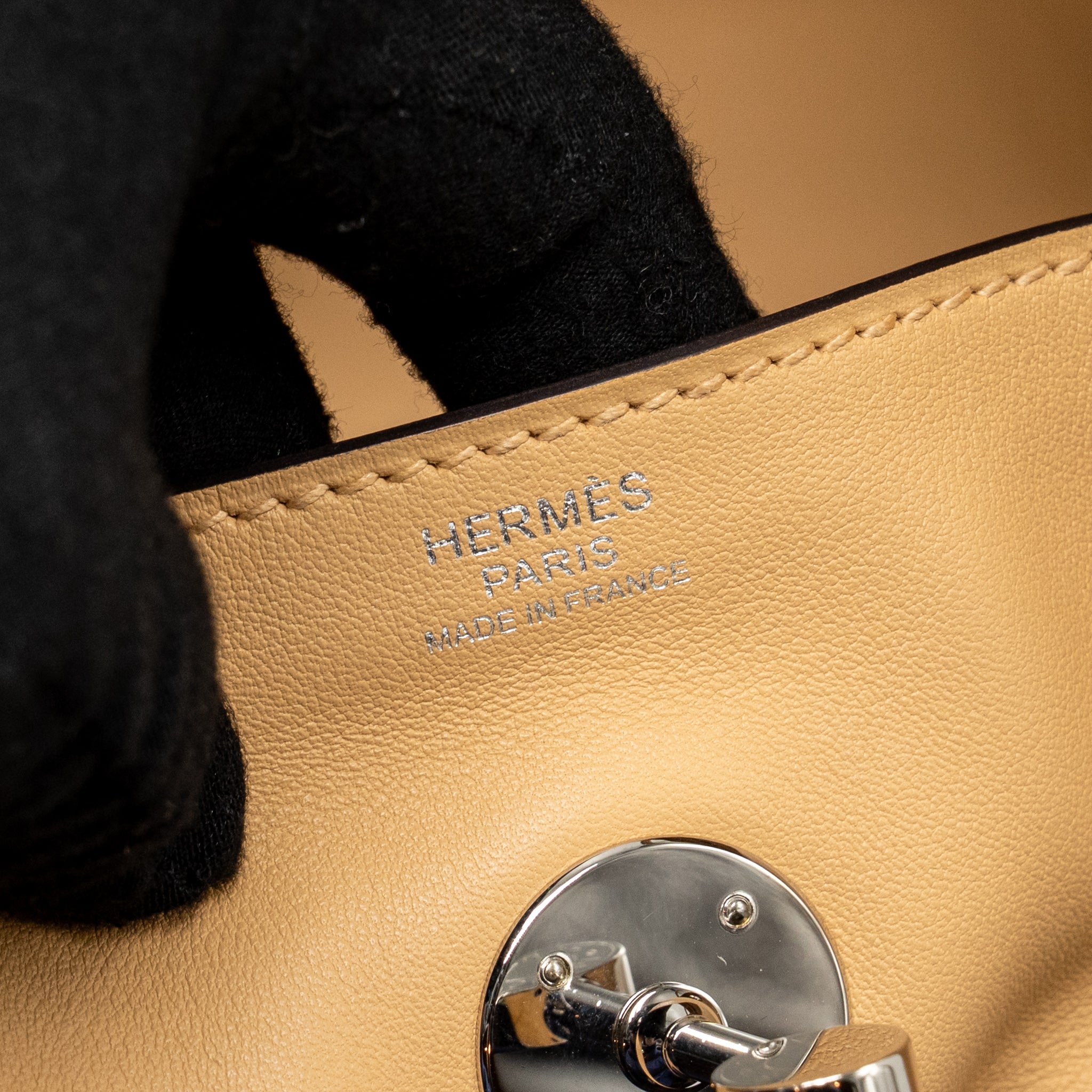 HERMES LINDY 30 SWIFT TRENCH SHW