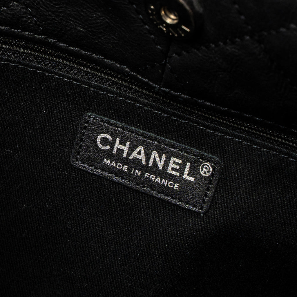 CHANEL TOTE BAG CALFSKIN BLACK SHW