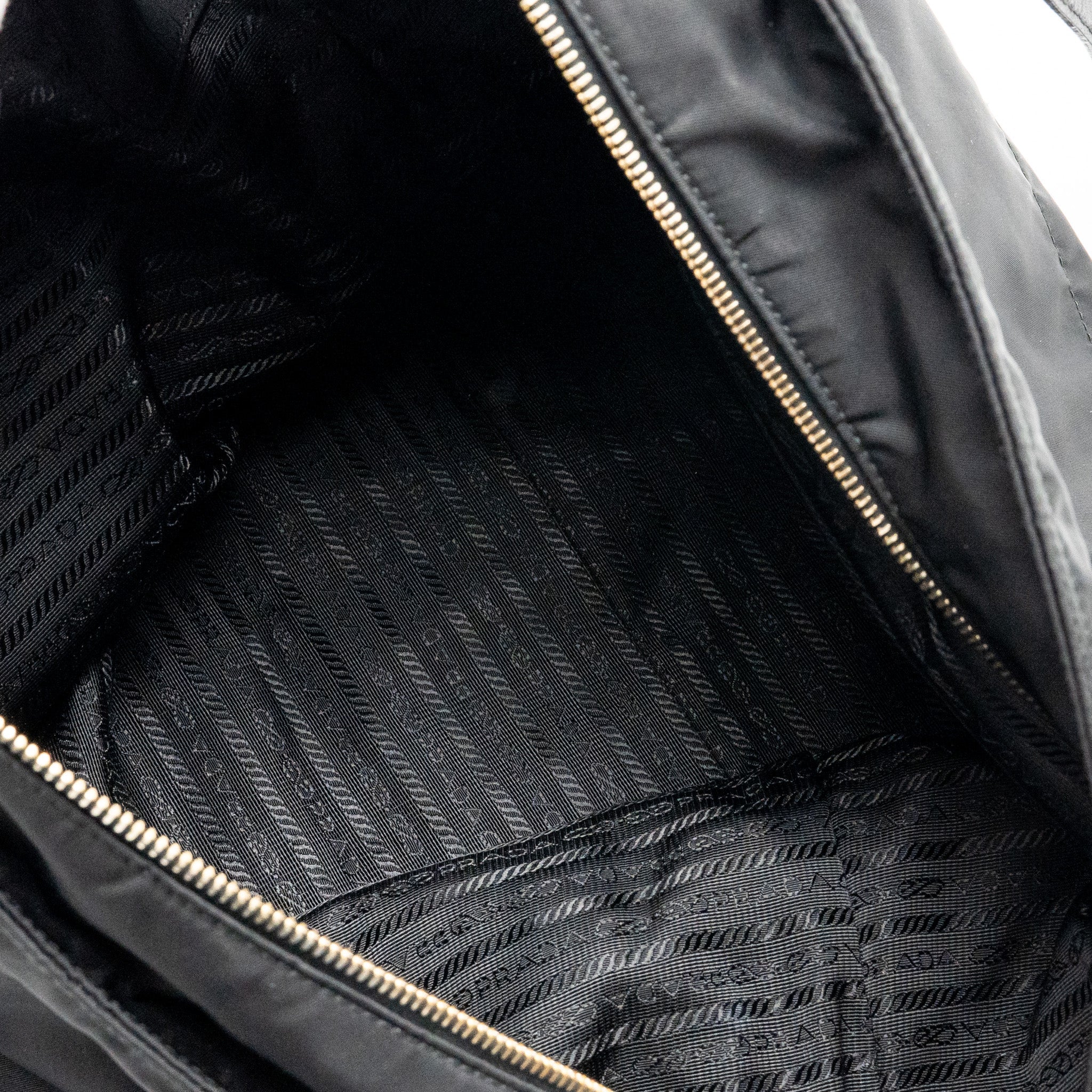 PRADA RE-EDITION LARGE TESSUTO TOTE BAG RE-NYLON/SAFFIANO LEATHER BLACK GHW