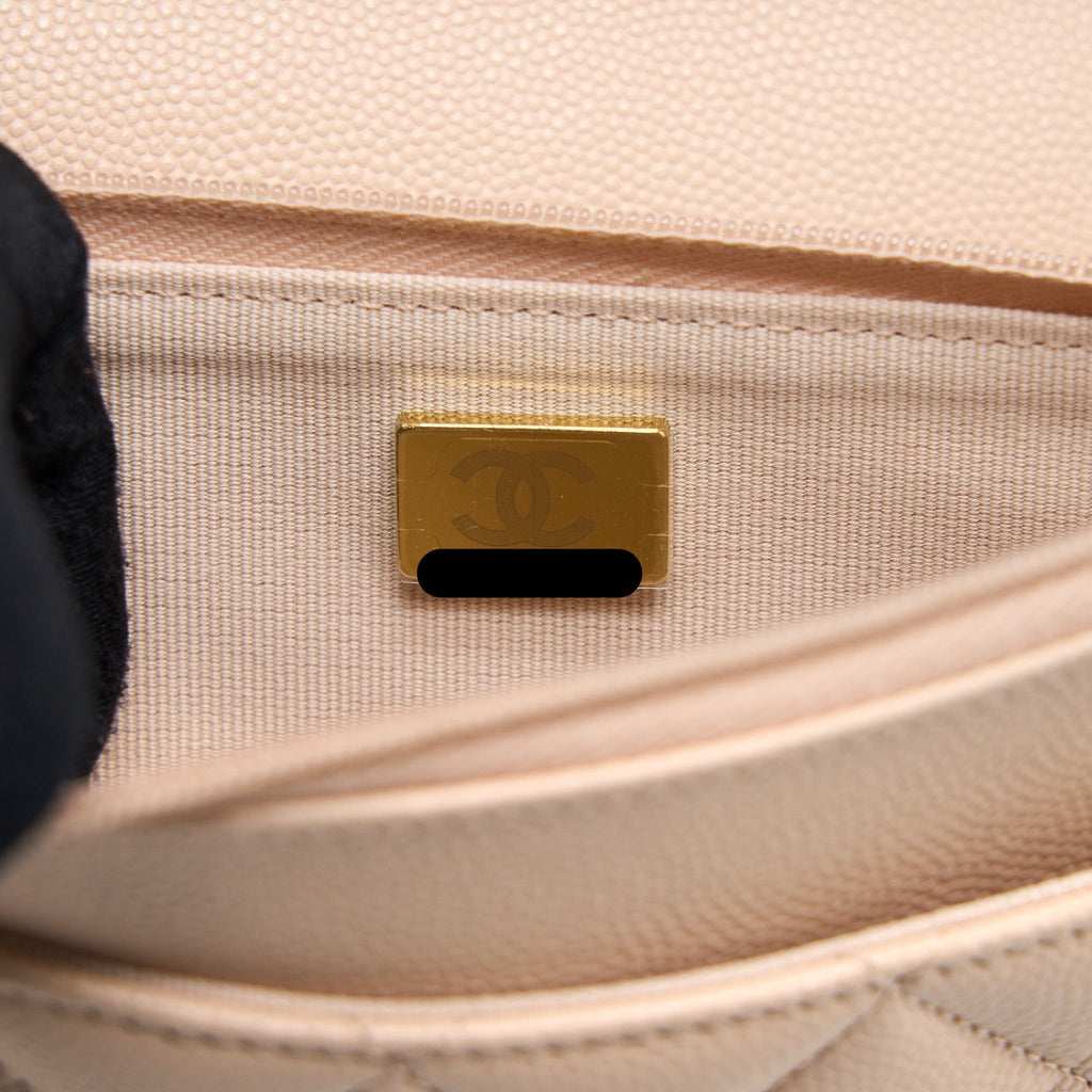 CHANEL CLASSIC WALLET ON CHAIN CAVIAR LIGHT PINK LGHW (MICROCHIP)