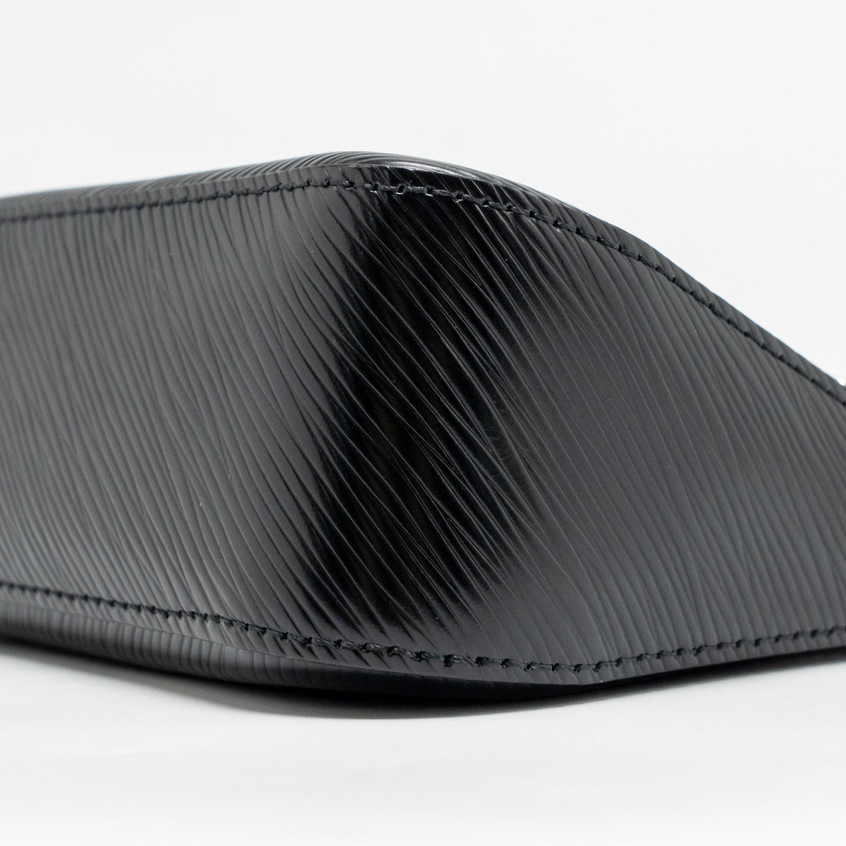LOUIS VUITTON YAYOI KUSAMA MARELLINI EPI LEATHER BLACK SHW