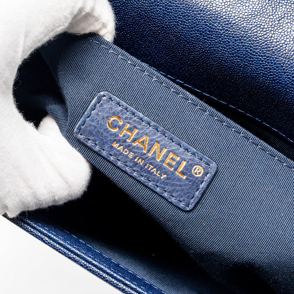 CHANEL MEDIUM BOY BAG CAVIAR NAVY GHW