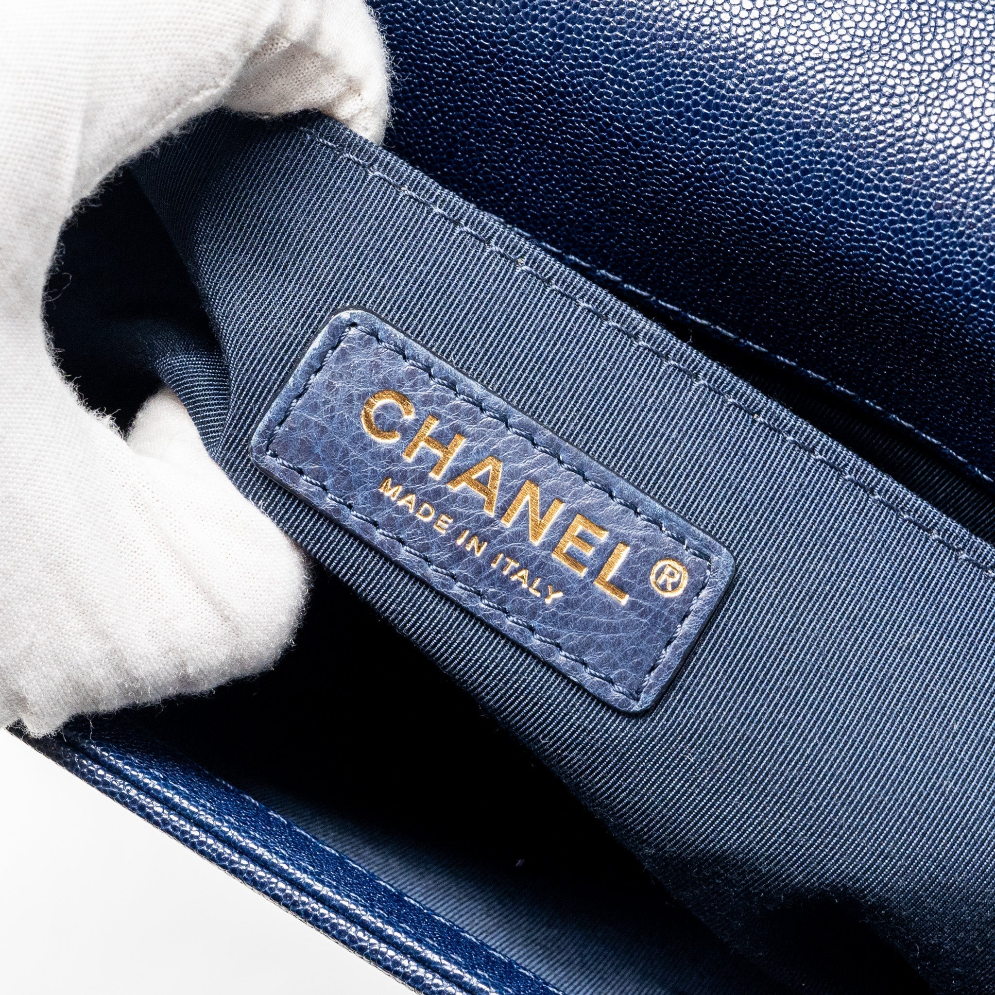 CHANEL MEDIUM BOY BAG CAVIAR NAVY GHW
