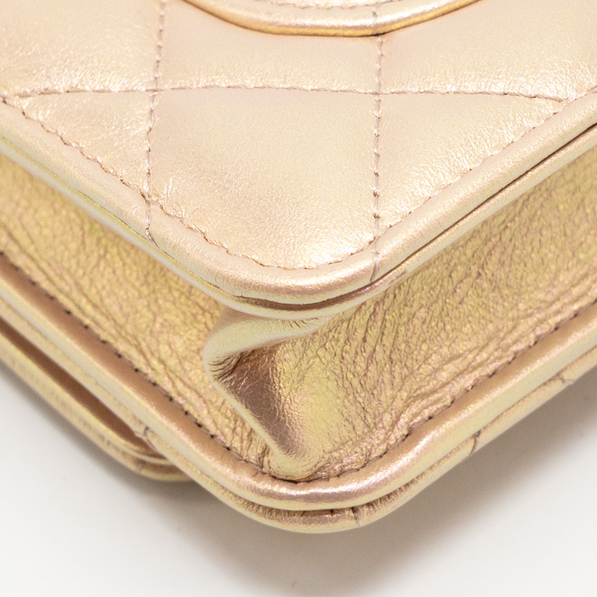 CHANEL CLASSIC WALLET ON CHAIN LAMBSKIN IRIDESCENT PINK SHW (MICROCHIP)