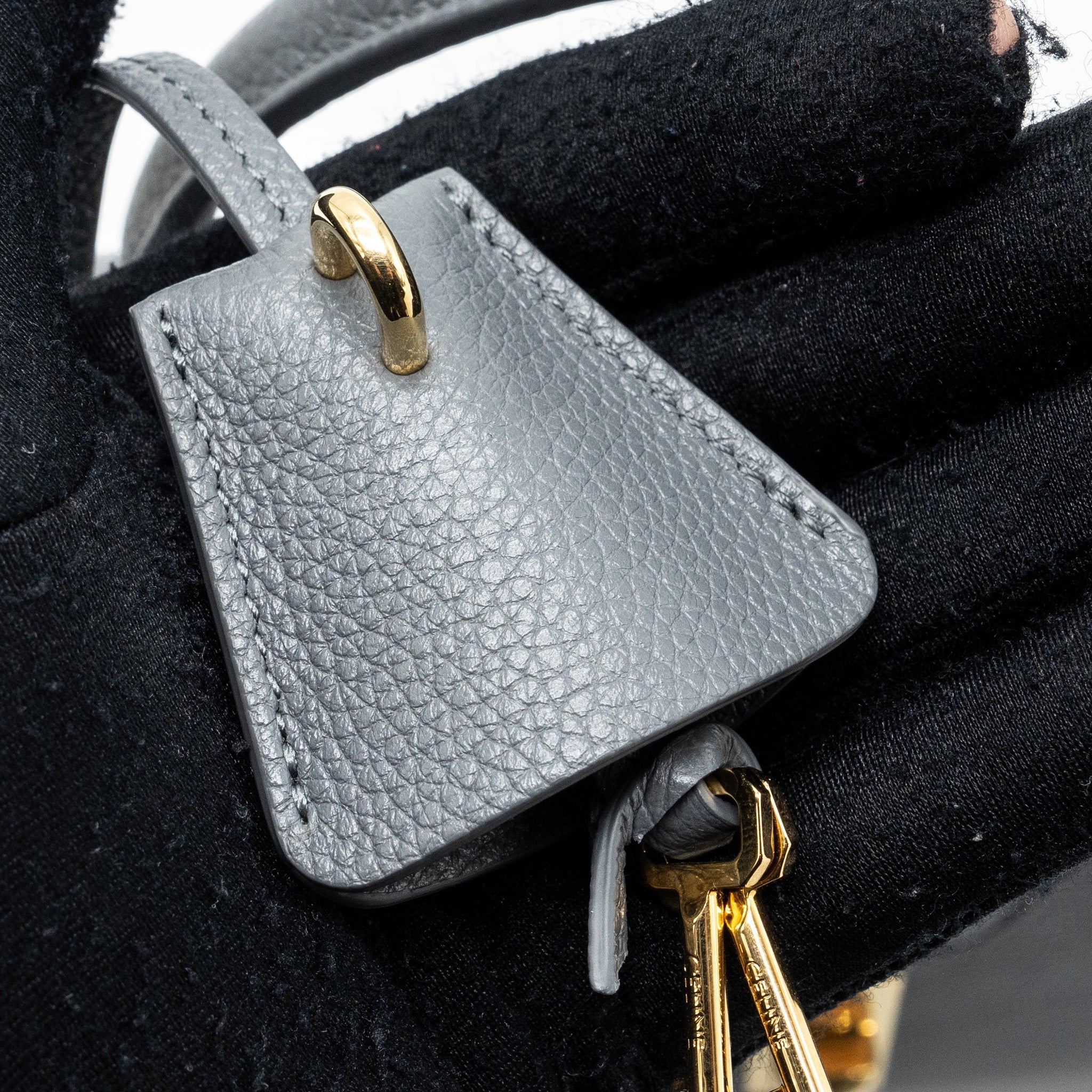 CELINE SMALL 16 BAG GRAINED CALFSKIN GREY GHW