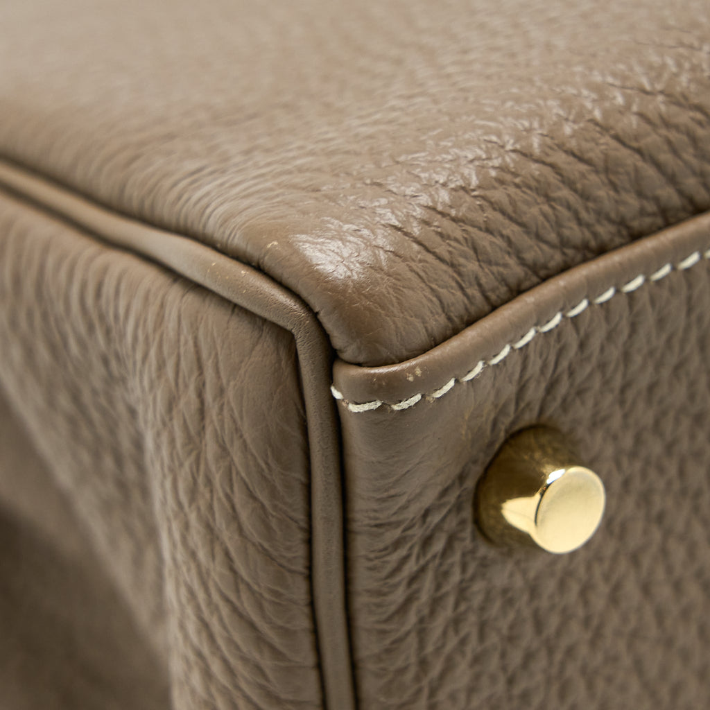 Hermes Kelly 28 Clemence Etoupe GHW Stamp Squared Q