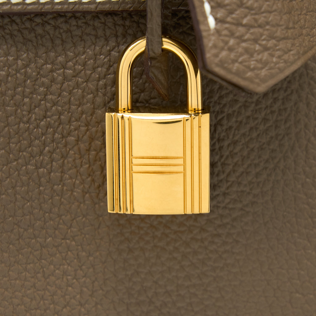 Hermes Kelly 28 Clemence Etoupe GHW Stamp Squared Q