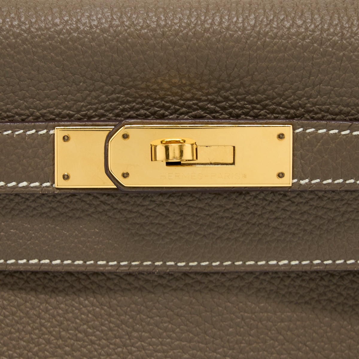 Hermes Kelly 28 Clemence Etoupe GHW Stamp Squared Q