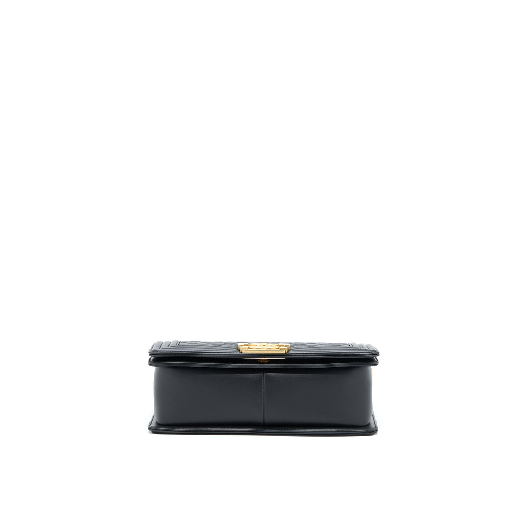 CHANEL MEDIUM BOY BAG LAMBSKIN BLACK BRUSHED GHW (MICROCHIP)