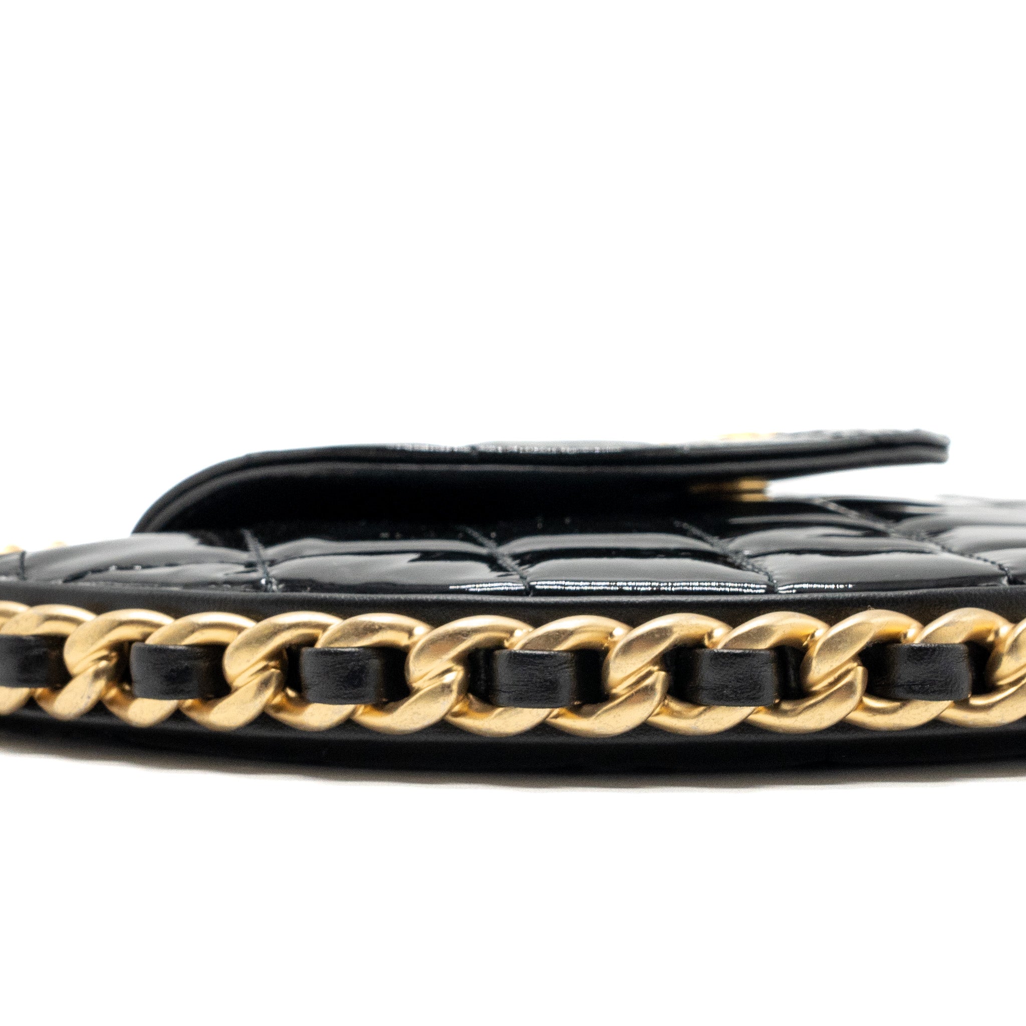 CHANEL 23K HOOP BAG PATENT BLACK GHW (MICROCHIP)