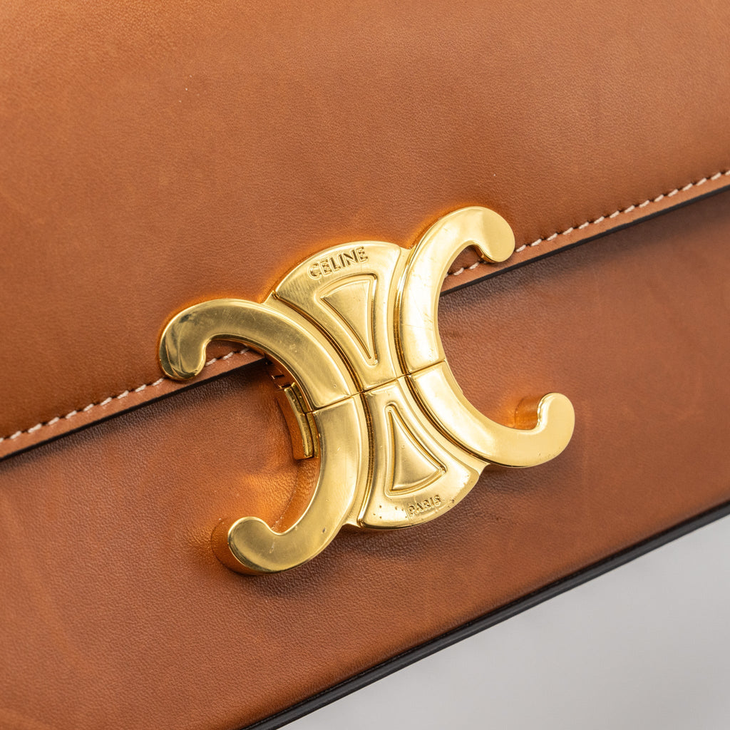 CELINE TRIOMPHE SHOULDER BAG NATURAL CALFSKIN TAN GHW