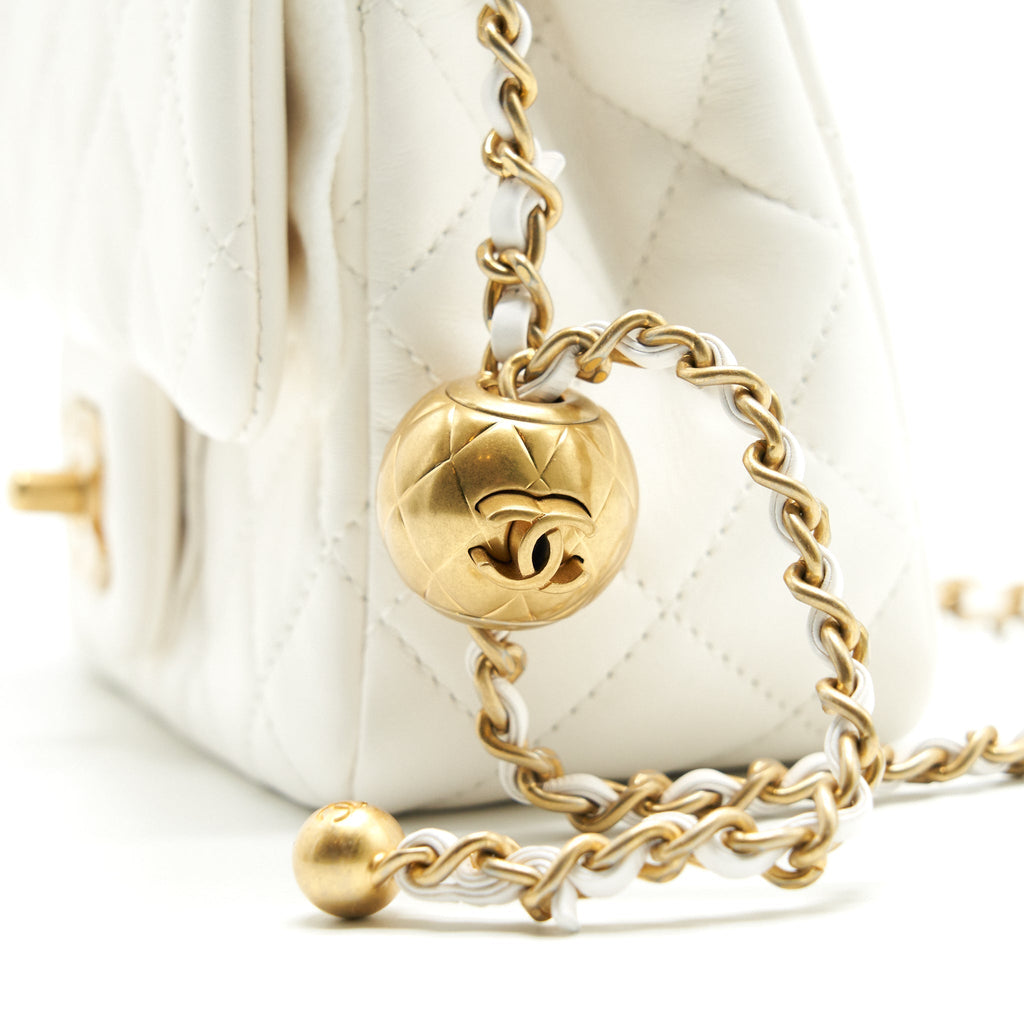 CHANEL 21B PEARL CRUSH SQUARE MINI FLAP BAG LAMBSKIN WHITE GHW