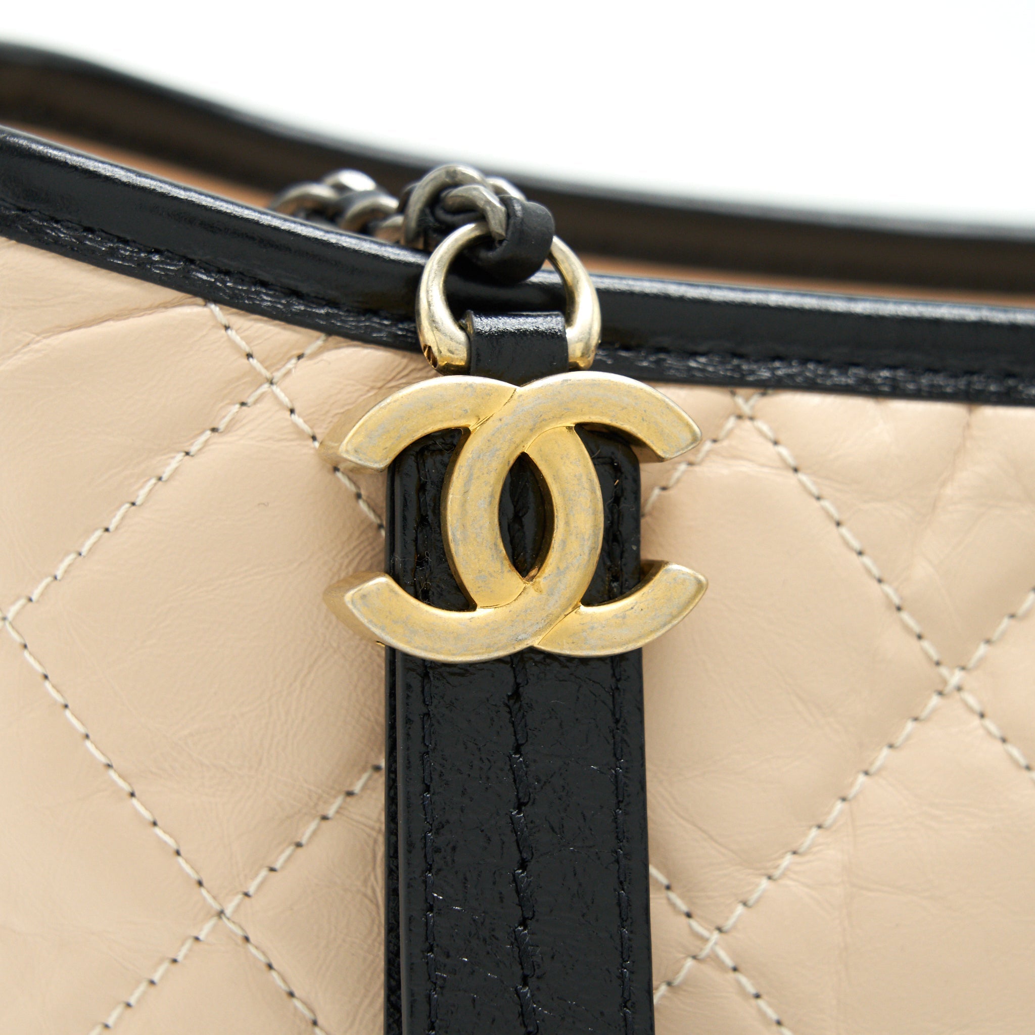 CHANEL GABRIELLE HOBO BAG BEIGE / BLACK