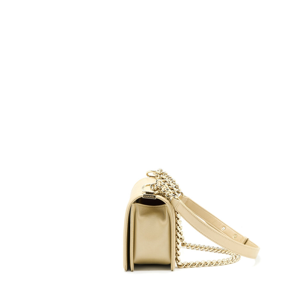 CHANEL MEDIUM BOY CAVIAR GOLD LGHW