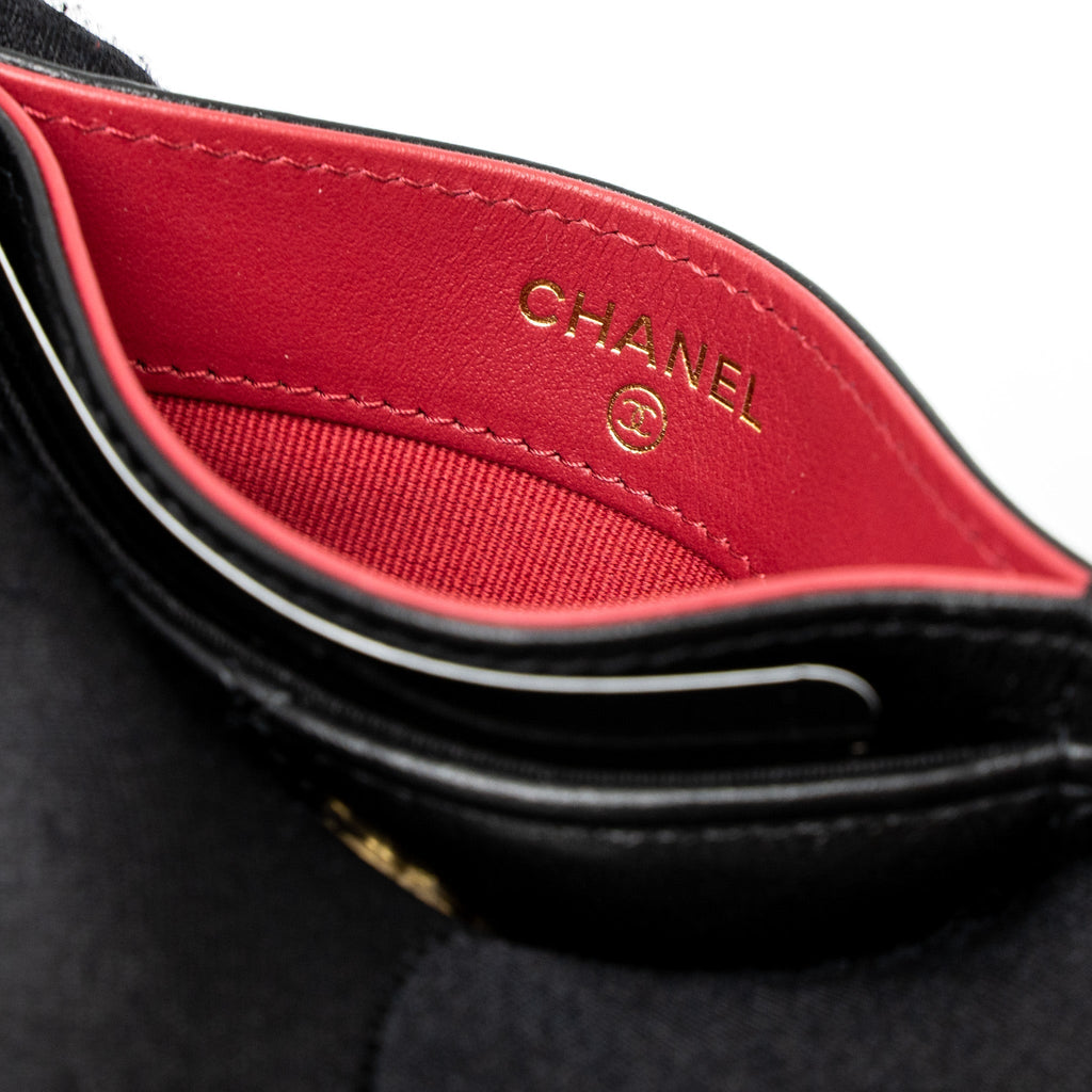 CHANEL 19 CARD HOLDER LAMBSKIN BLACK/PINK GHW (MICROCHIP)