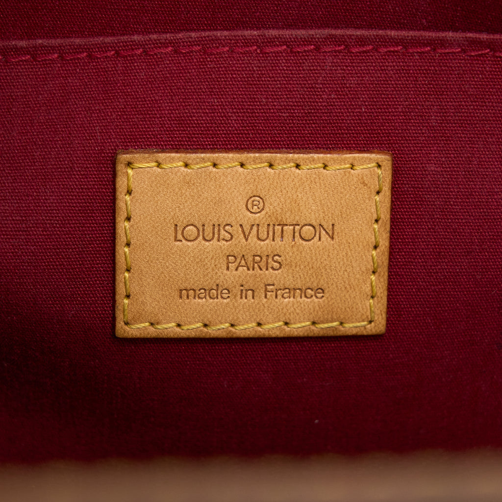 LOUIS VUITTON ROXBURY DRIVE MONOGRAM VERNIS RED GHW