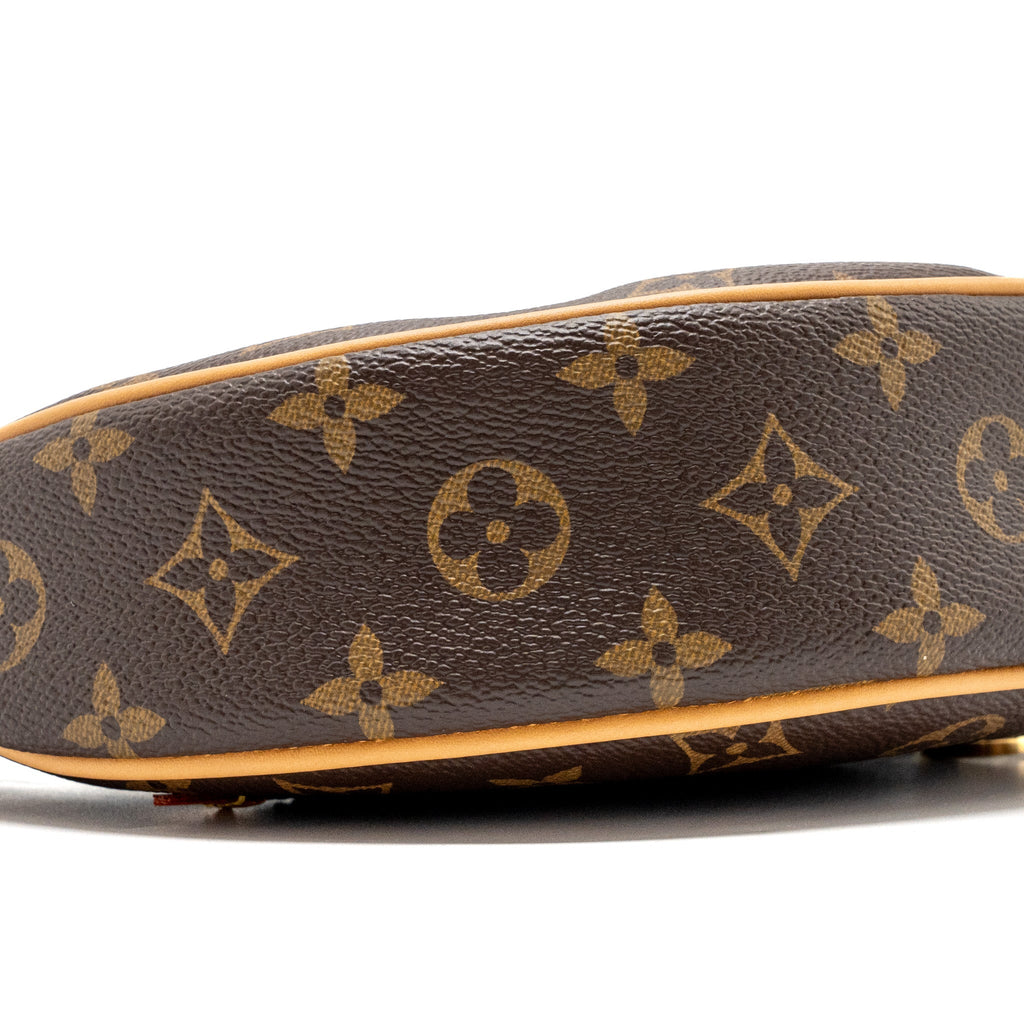 LOUIS VUITTON HALF-MOON LOOP BAGUETTE MONOGRAM CANVAS GHW