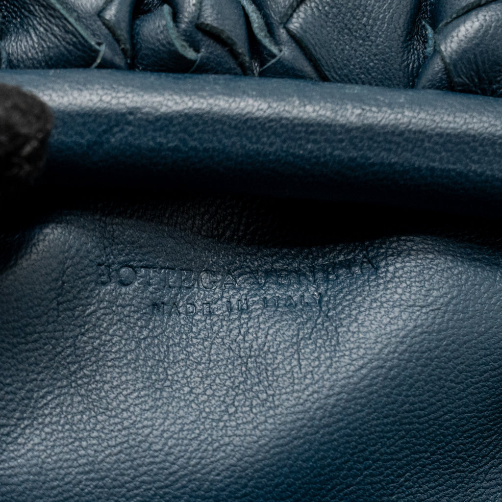 Bottega veneta mini pouch Lambskin navy SHW