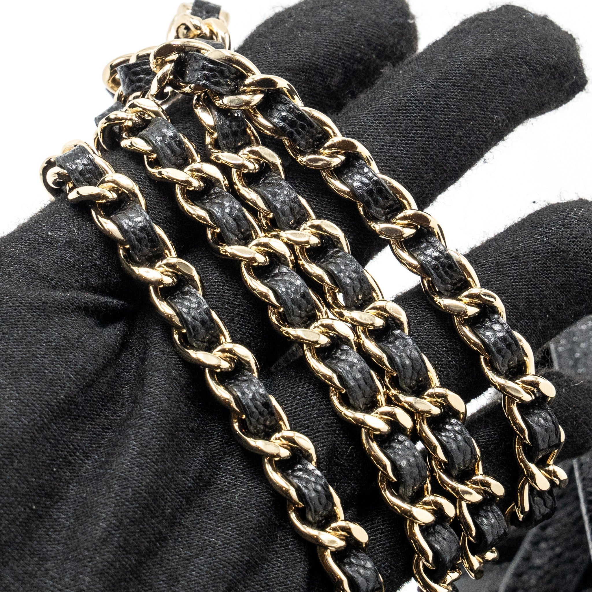 CHANEL 25C QUILTED HOBO BAG CAVIAR BLACK LGHW (MICROCHIP)