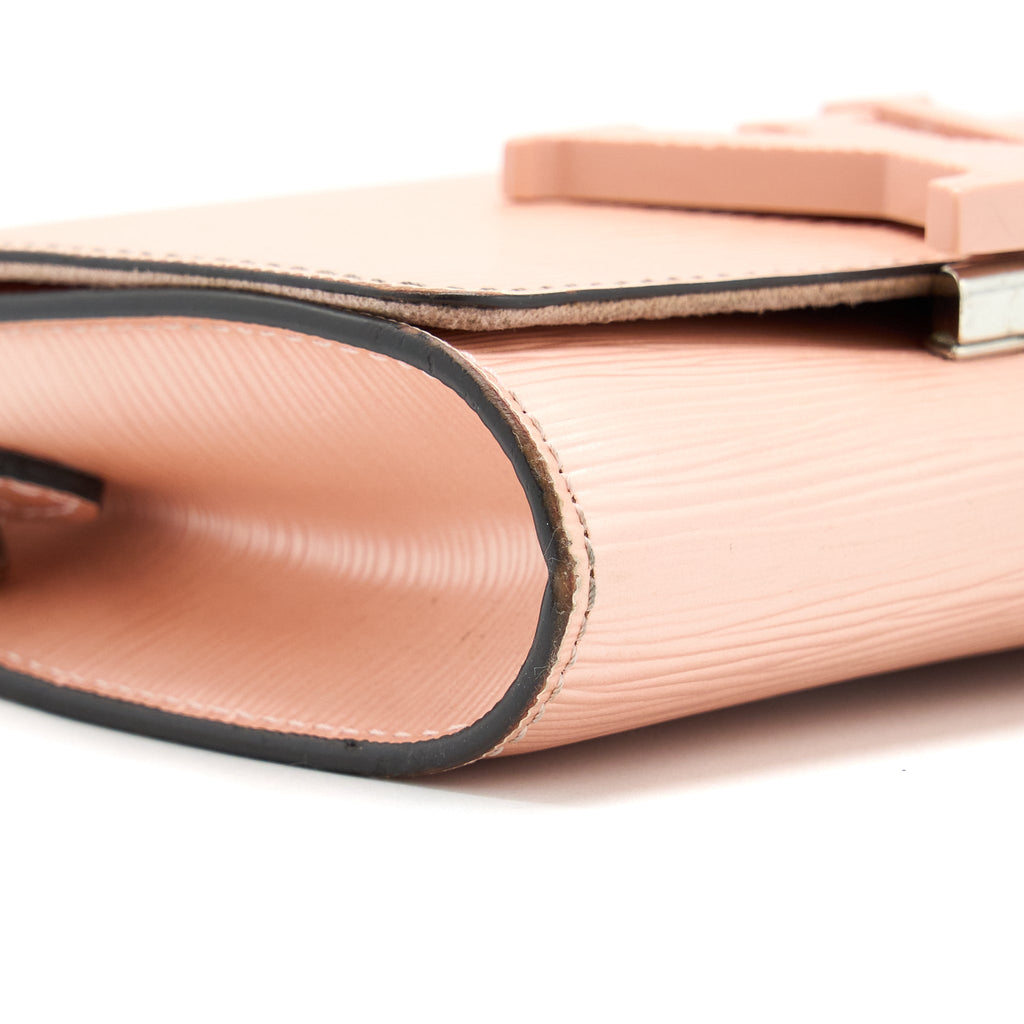 LOUIS VUITTON LOUISE CLUTCH PM EPI LIGHT PINK SHW