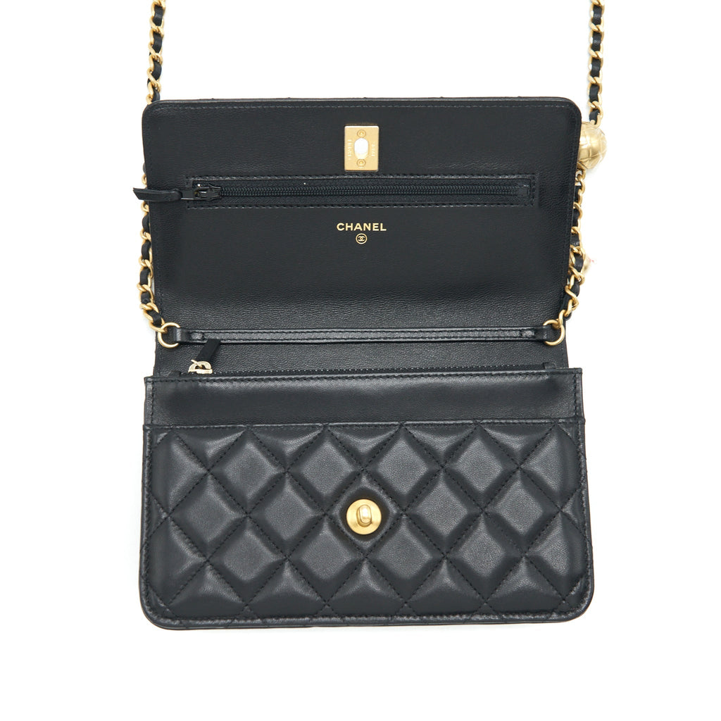 CHANEL 22C PEARL CRUSH WALLET ON CHAIN LAMBSKIN BLACK GHW (MICROCHIP)