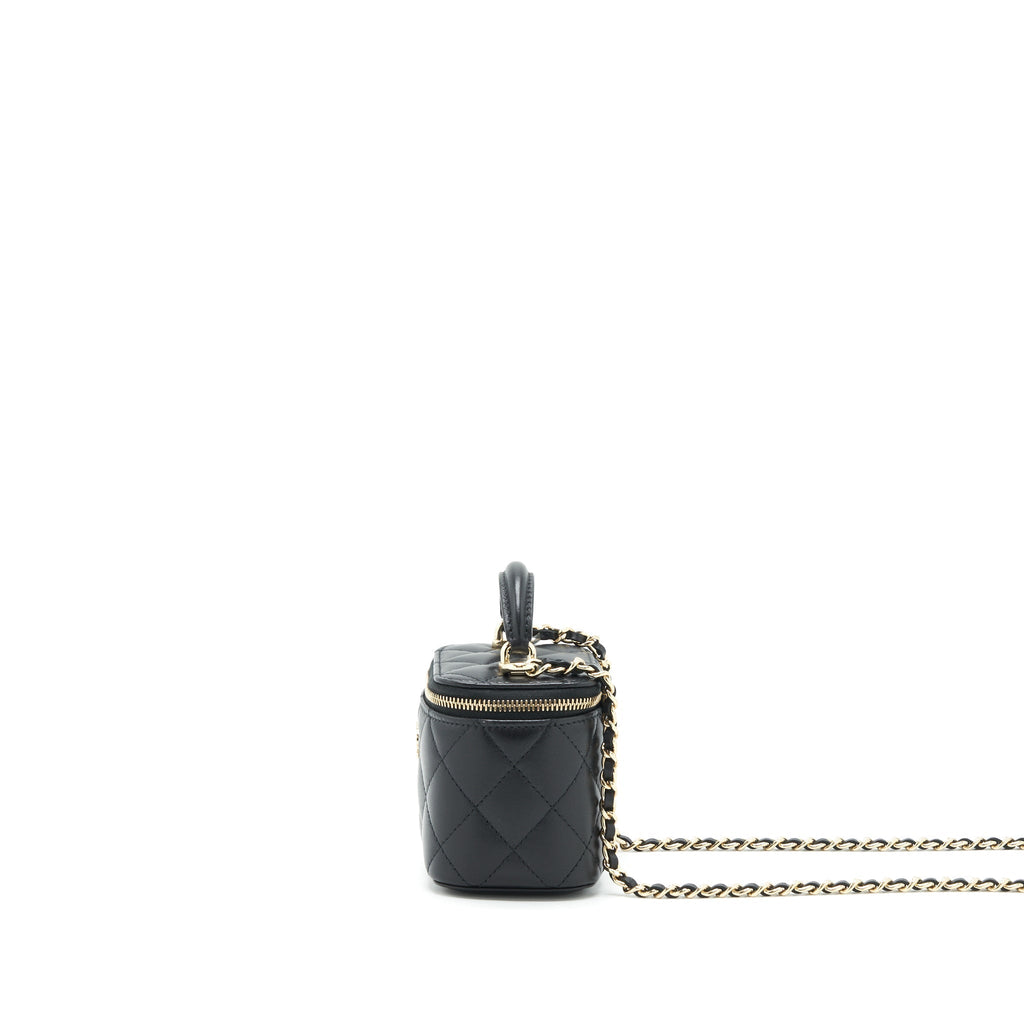 CHANEL 22P TOP HANDLE MINI VANITY WITH CHAIN WITH MIRROR INSIDE LAMBSKIN BLACK LGHW