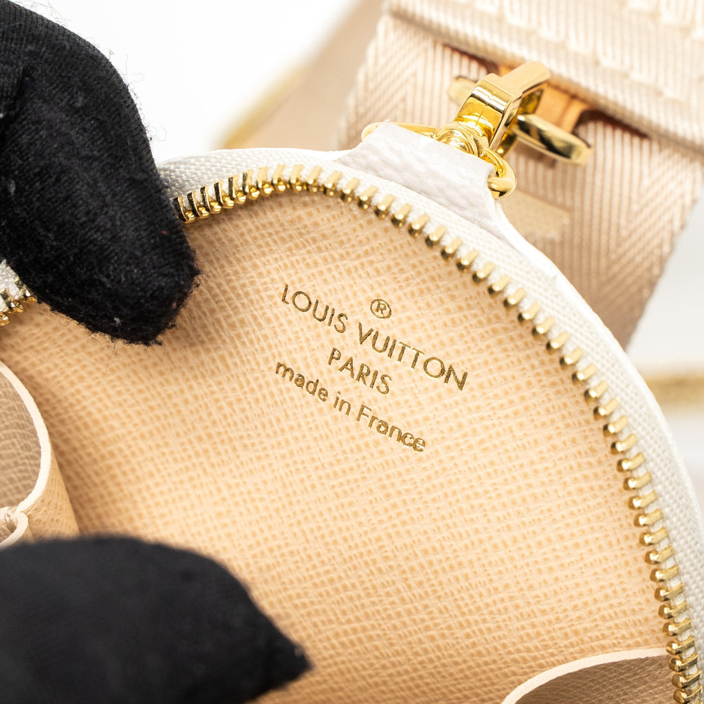 LOUIS VUITTON MULTI POCHETTE ACCESSORIES BY THE POOL GIANT MONOGRAM GIANT CANVAS GHW