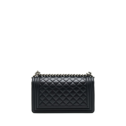 CHANEL MEDIUM BOY CALFSKIN BLACK RUTHENIUM HARDWARE