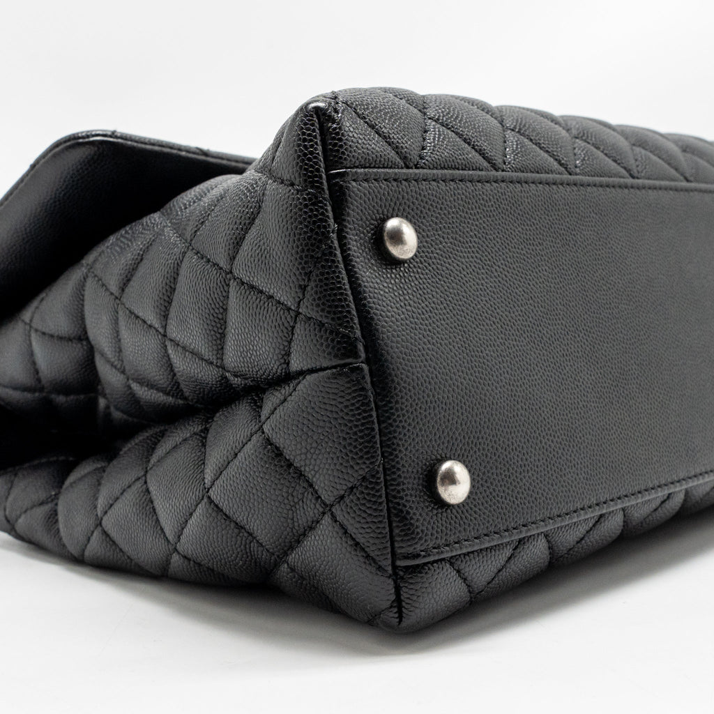 Chanel Large Coco Handle Flap Bag Lizard Embossed Handle Caviar Black Ruthenium Hardware