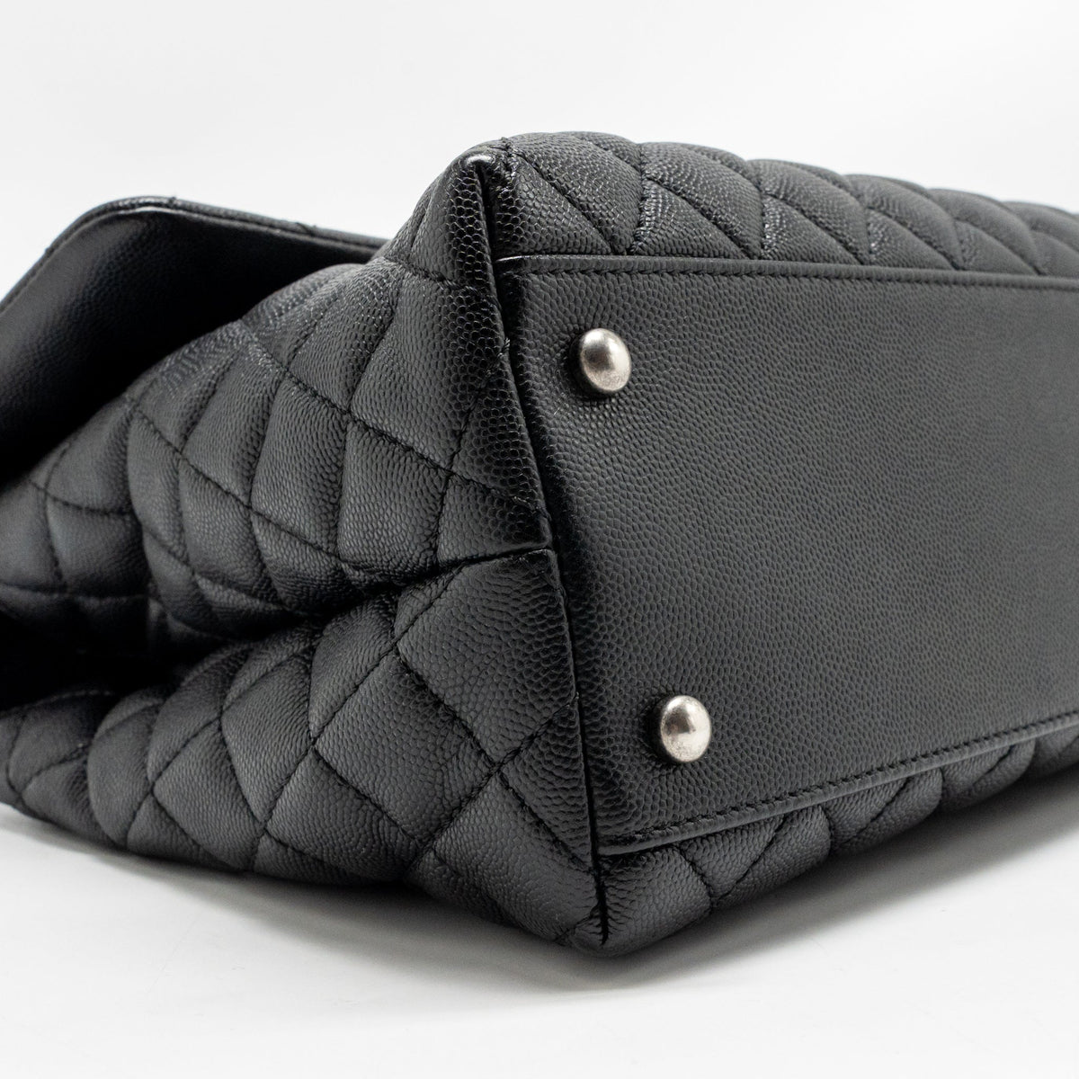 Chanel Large Coco Handle Flap Bag Lizard Embossed Handle Caviar Black Ruthenium Hardware