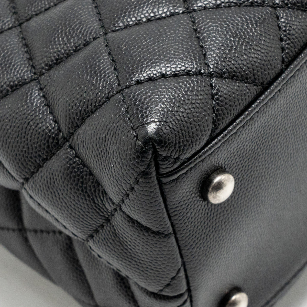 Chanel Large Coco Handle Flap Bag Lizard Embossed Handle Caviar Black Ruthenium Hardware