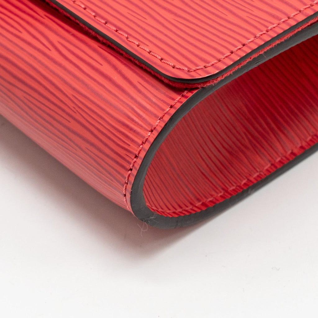LOUIS VUITTON LOUISE CLUTCH PM EPI PINK SHW