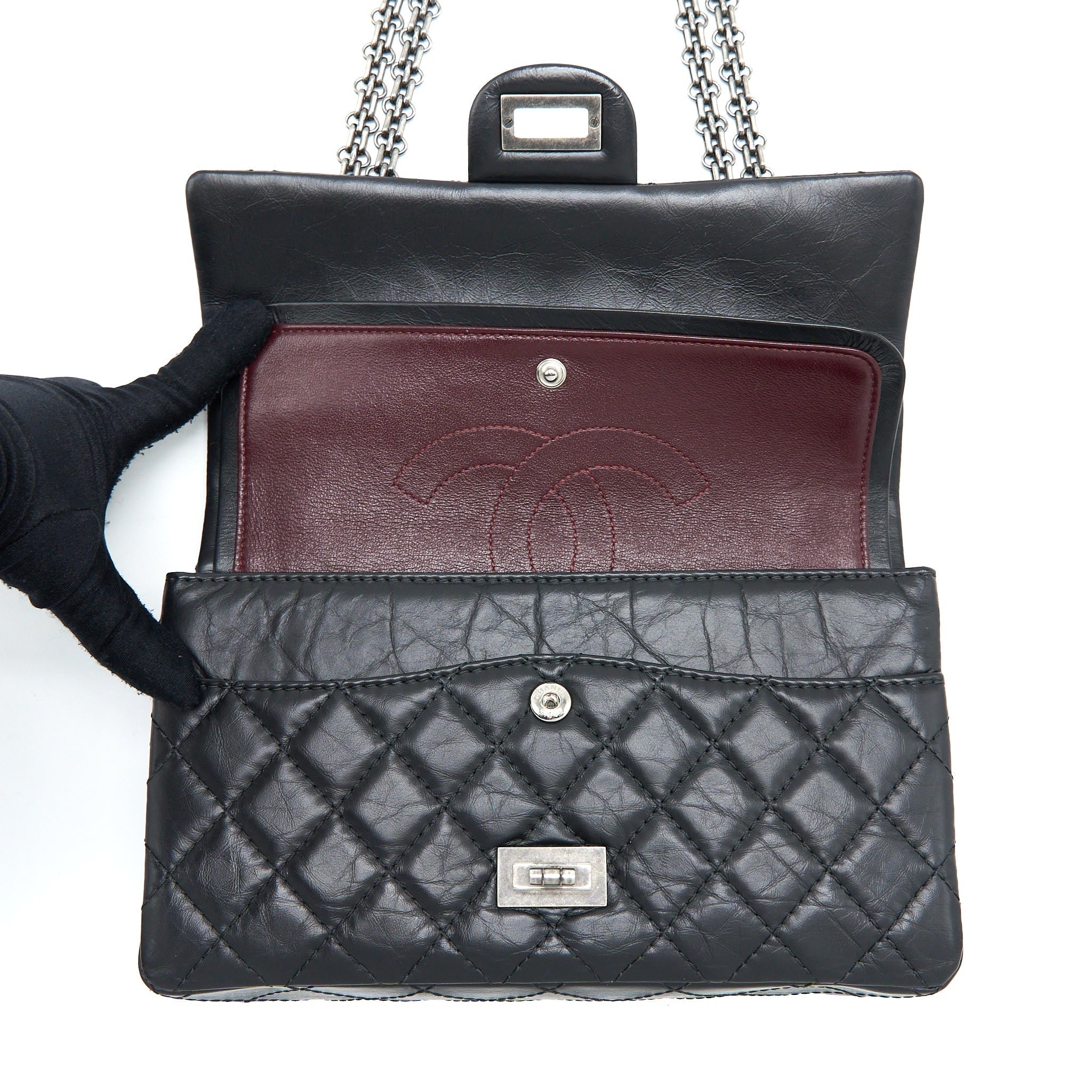 CHANEL SMALL 2.55 225 REISSUE FLAP BAG AGED CALFSKIN BLACK RUTHENIUM SHW