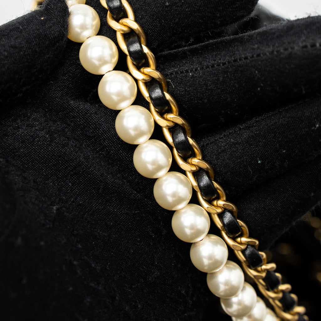CHANEL 23S MINI 22 BAG WITH PEARL SHINY CALFSKIN BLACK BRUSHED GHW (MICROCHIP)