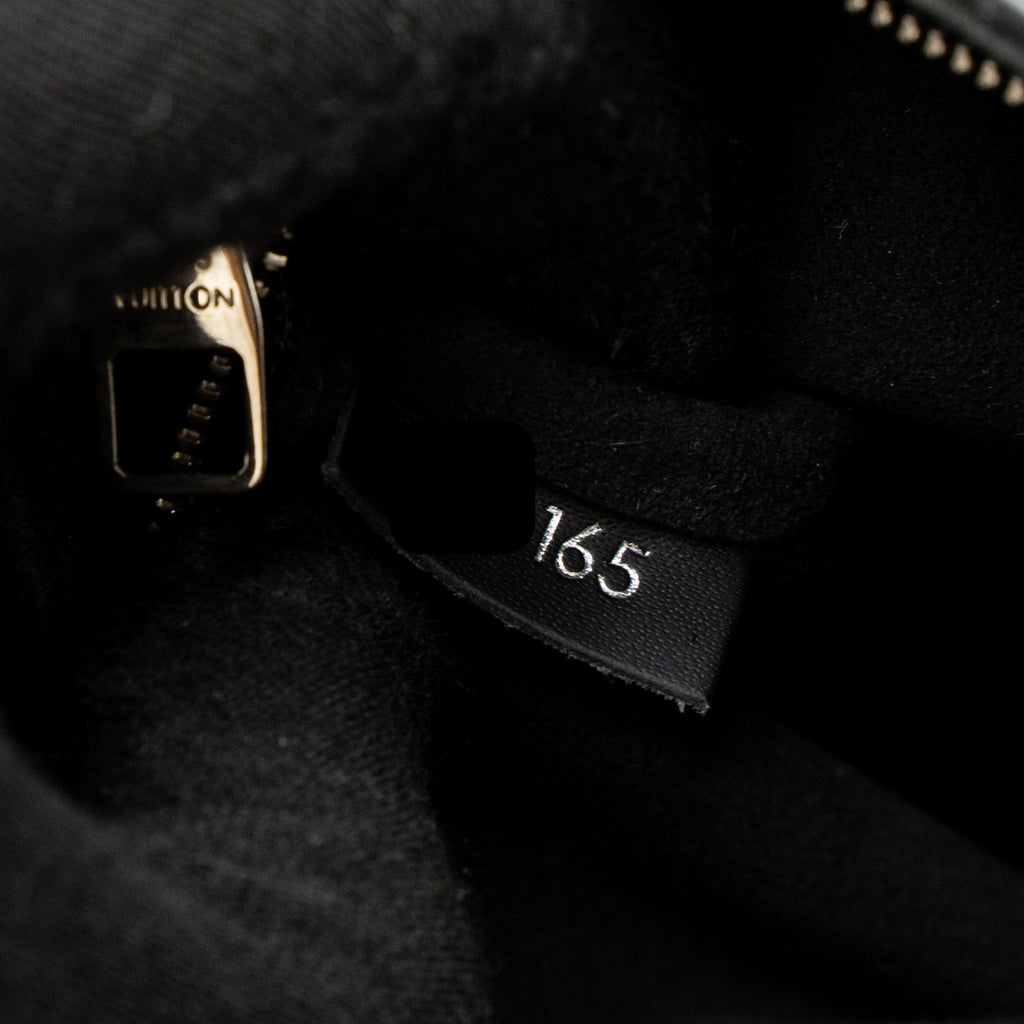 LOUIS VUITTON CLUNY MM EPI BLACK SHW